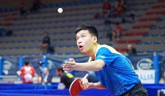 摸球的那一 摸球的那一