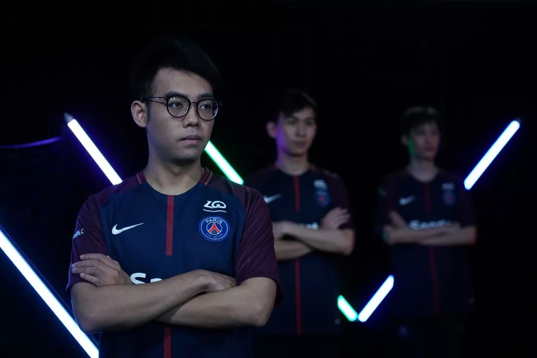 是在关键回 是在关键回